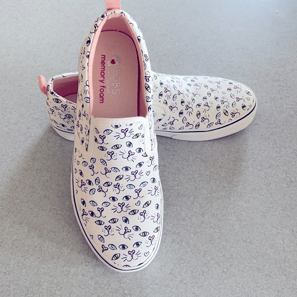 Bob’s from Skechers cat loafers